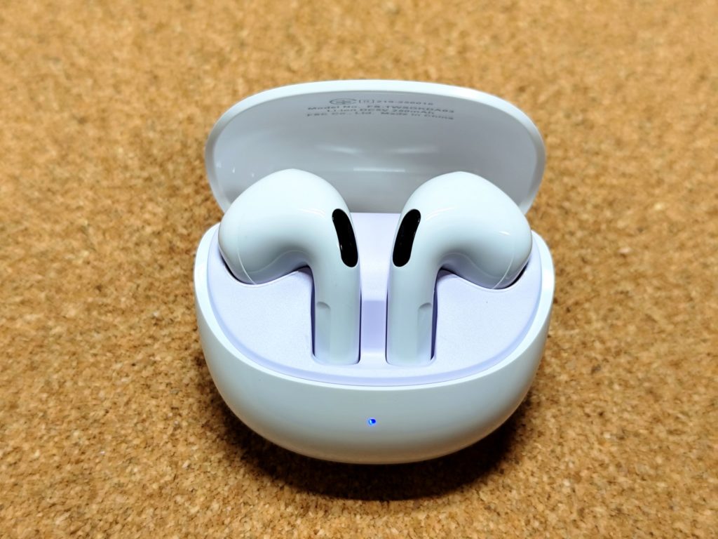 ダイソー「インナーイヤー型完全ワイヤレスステレオイヤホン」（FS-TWSGKDA03）
