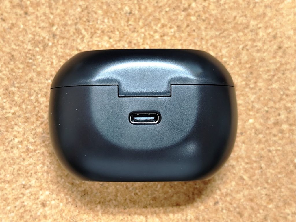 ダイソー「完全ワイヤレスイヤホン(TGCコラボモデル、G134_TWS026)」(No.3903/3910/3927)