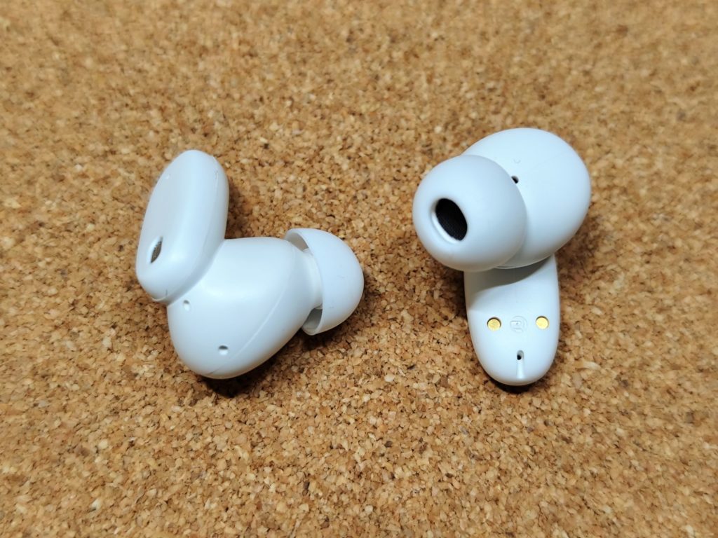 ダイソー「クリアケースワイヤレスイヤホン（TWS007）」