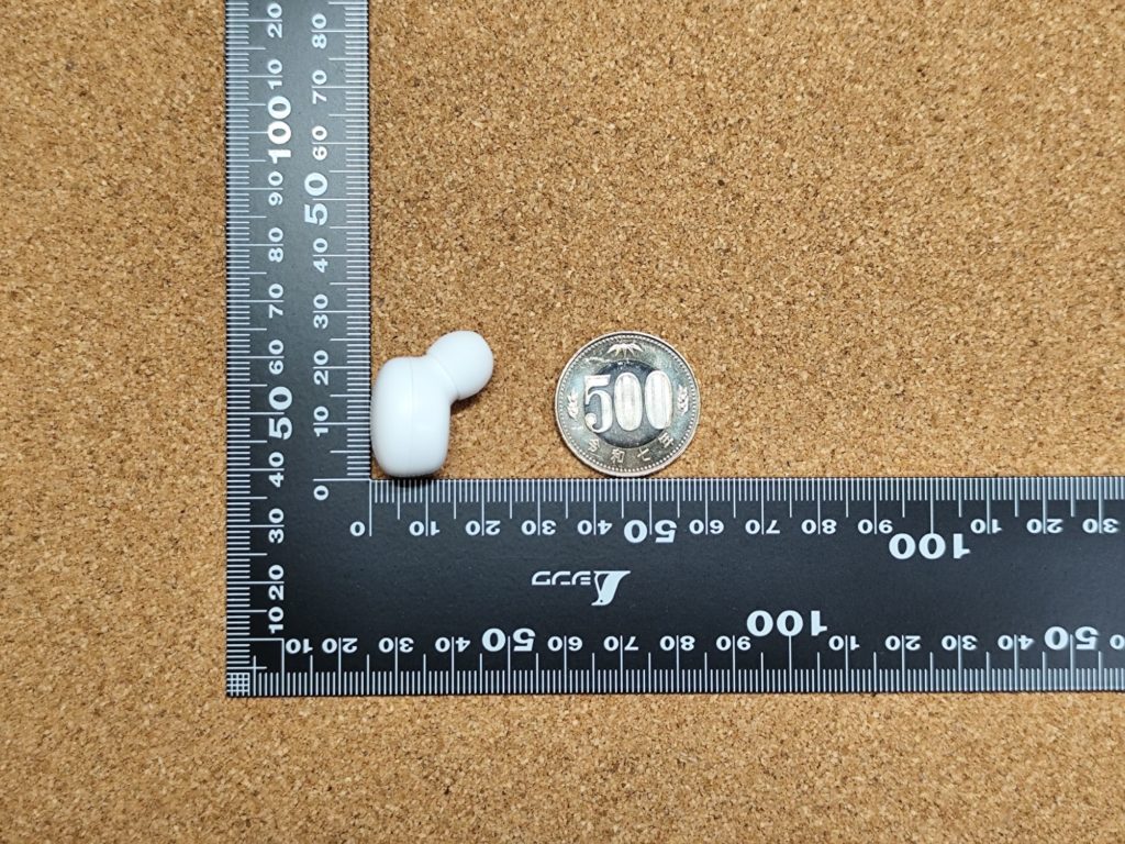 ダイソー「完全ワイヤレスイヤホン(残量表示付)No.7468」